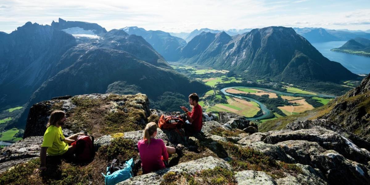 Apartment Dreamvalley Isfjorden Eksteriør billede